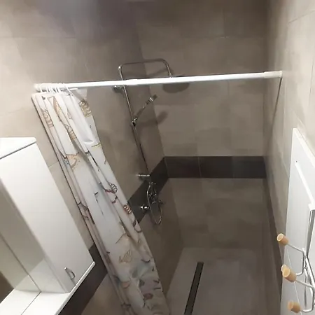 Udobna Dvokrevetna Soba Sa Terasom #2 *